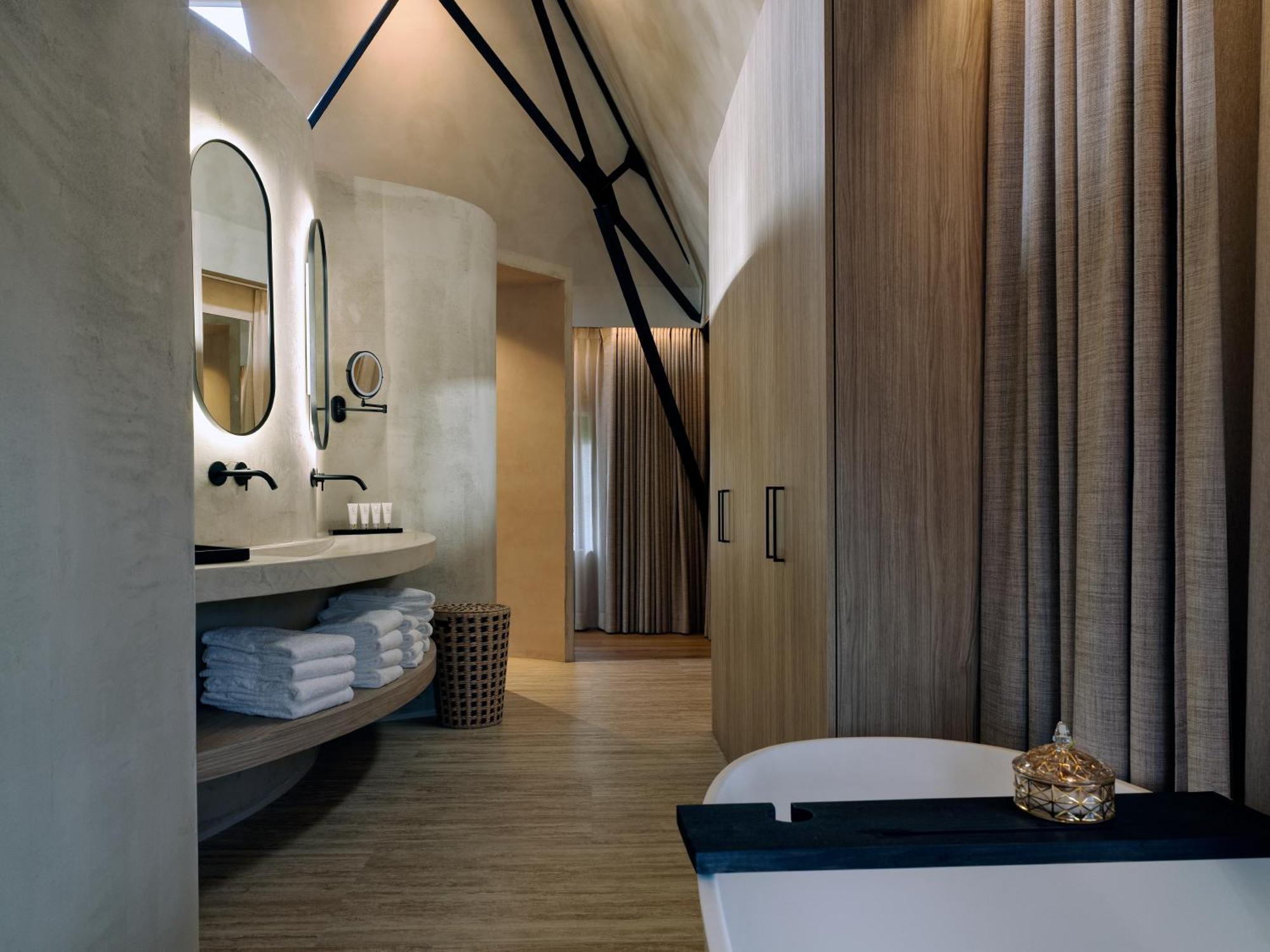 La Butte Aux Bois A Small Luxury Hotel Of The World Lanaken Eksteriør billede