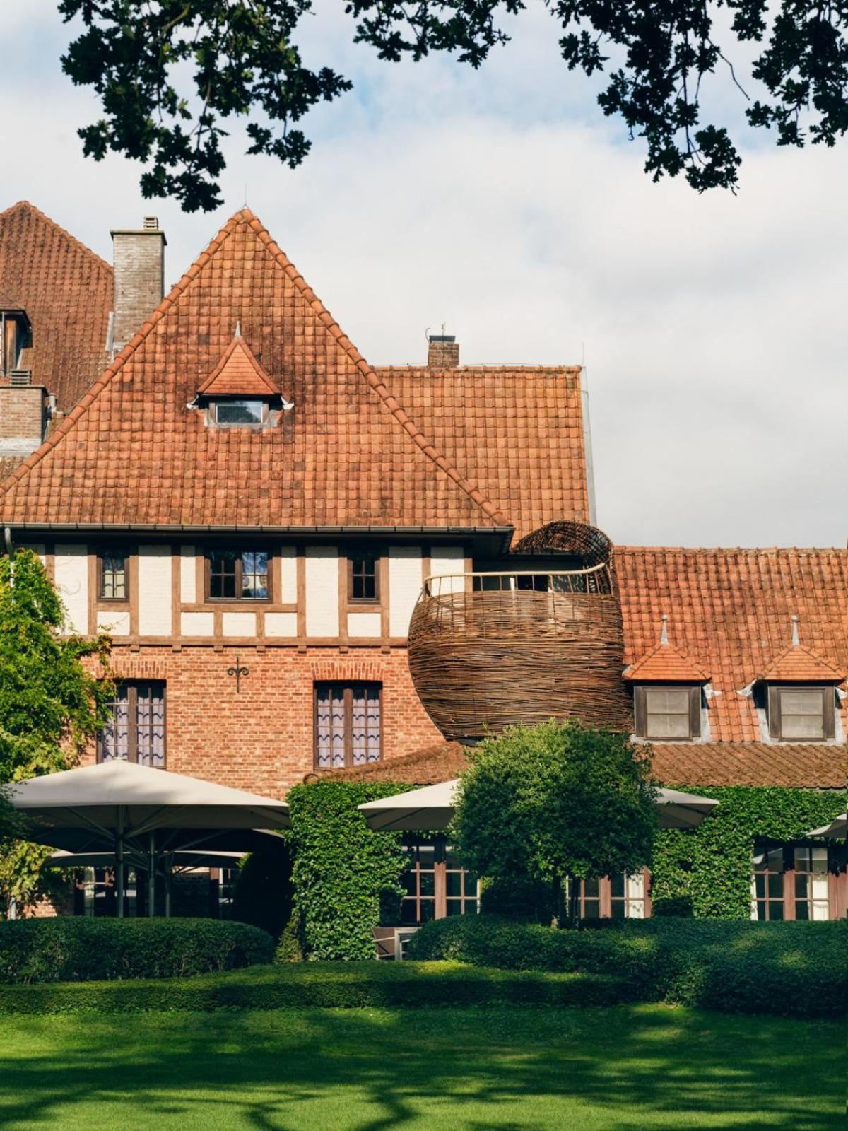 La Butte Aux Bois A Small Luxury Hotel Of The World Lanaken Eksteriør billede